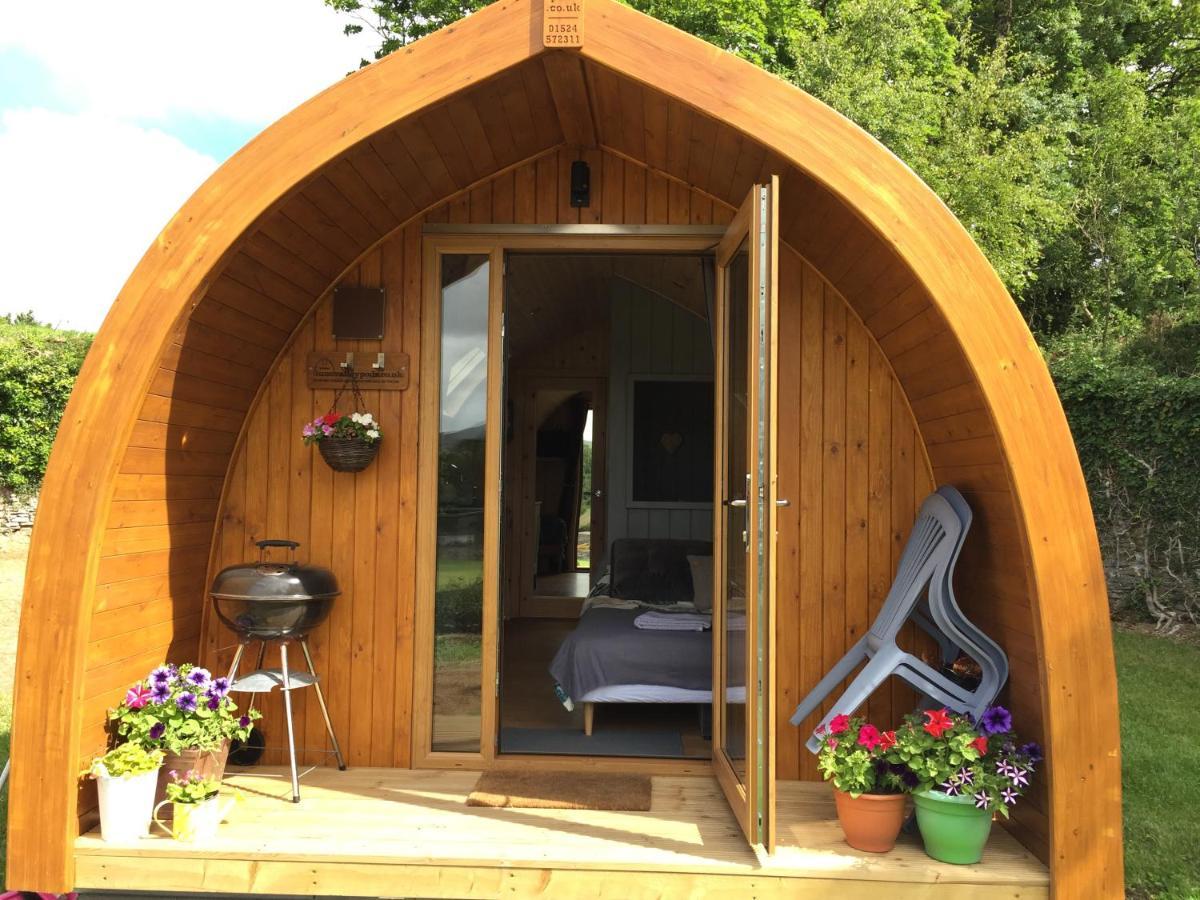 Garden Cottage Glamping Pod Boncath Exterior photo