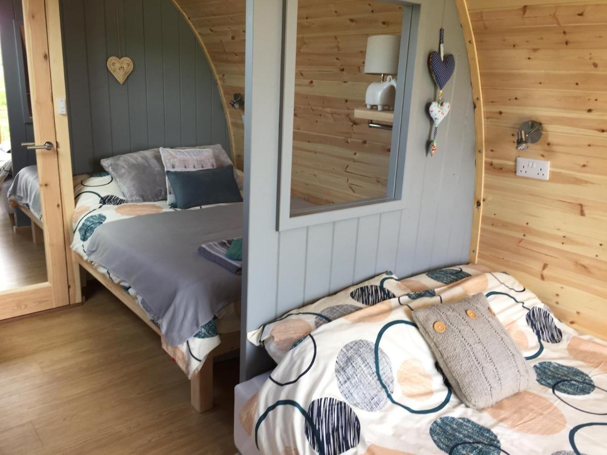 Garden Cottage Glamping Pod Boncath Exterior photo